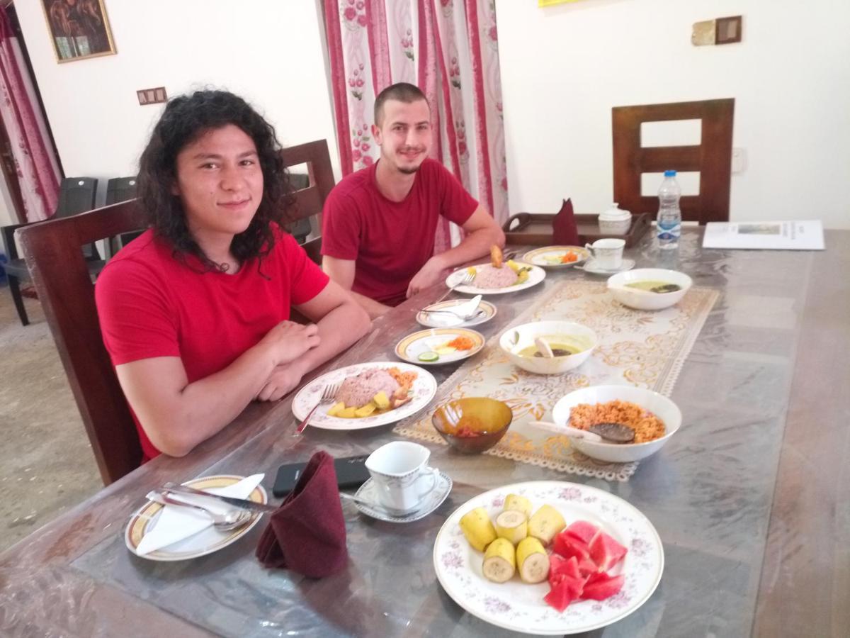 Silent Peacock Villa And Peacock Cafe تانجالي المظهر الخارجي الصورة